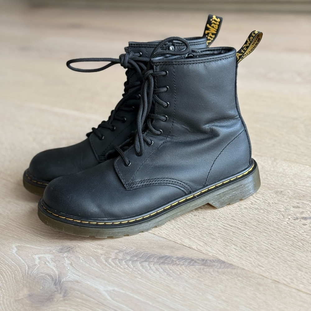 Dr. Martin 1460 Youth Boots